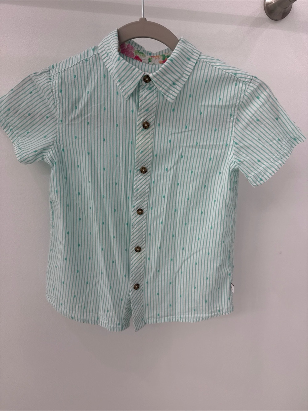 Tommy Bahama Boys Size 7 Button Up Shirt White And Green Strip